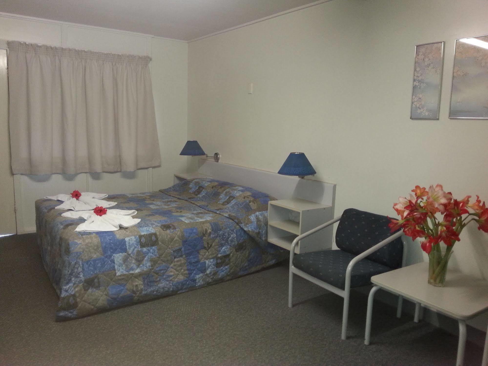 Golden Fountain Motel Rockhampton Ngoại thất bức ảnh