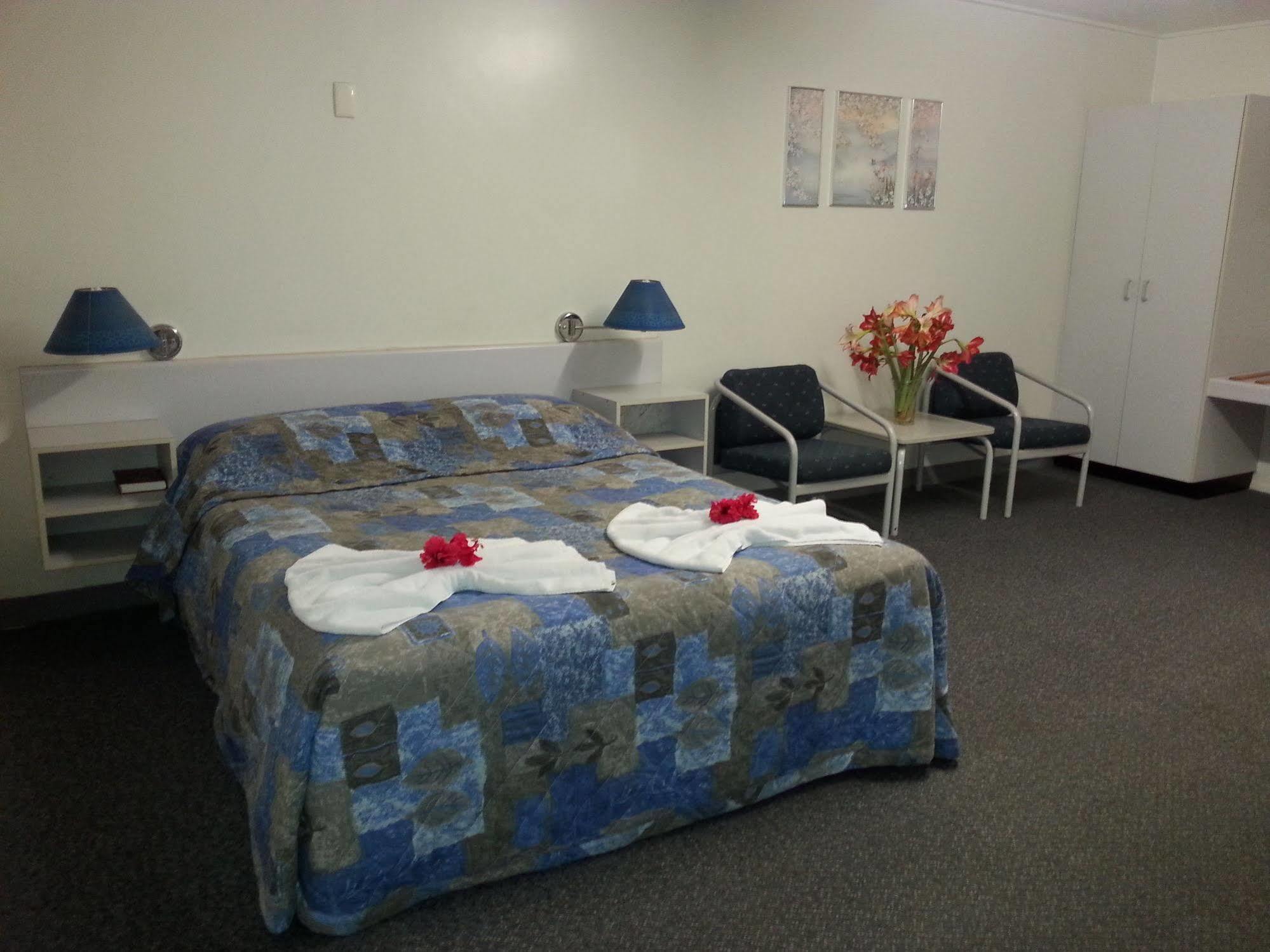 Golden Fountain Motel Rockhampton Ngoại thất bức ảnh