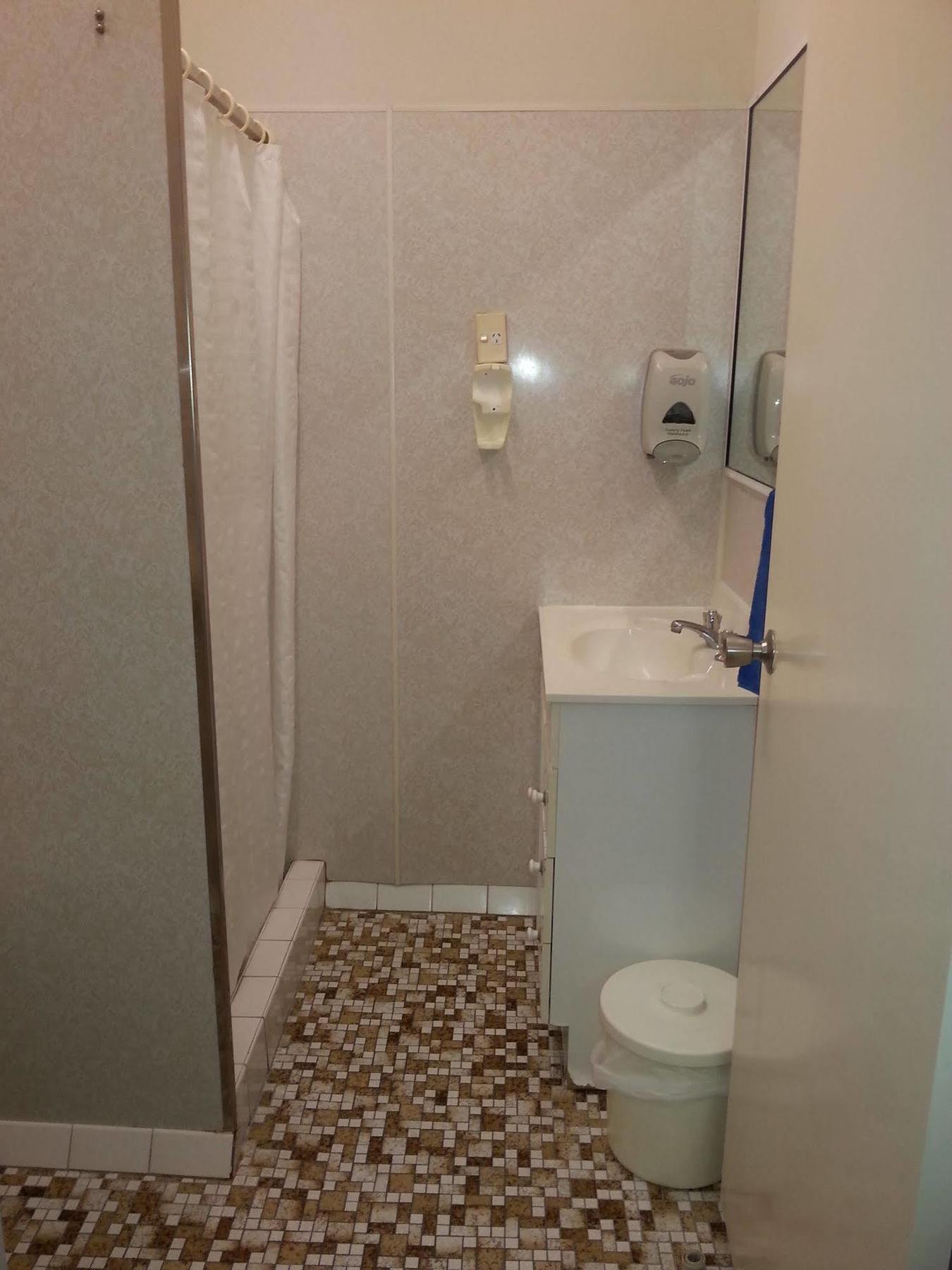 Golden Fountain Motel Rockhampton Ngoại thất bức ảnh